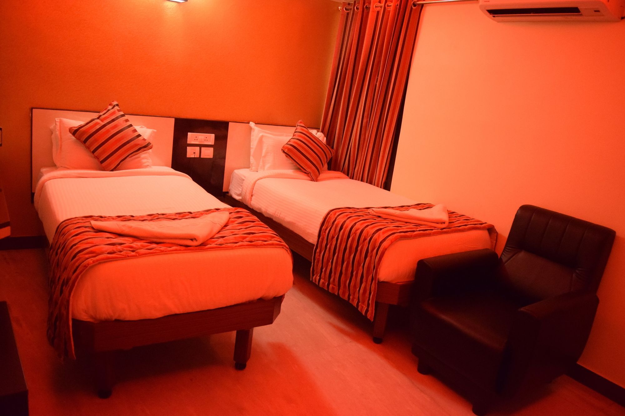 Hotel Lotus 3*